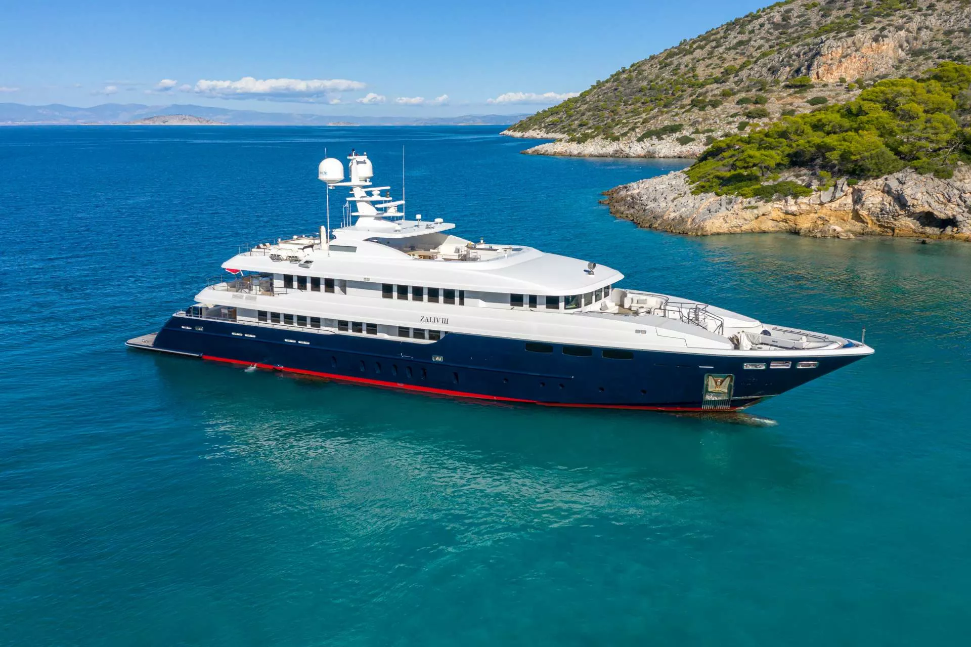 ZALIV III CY