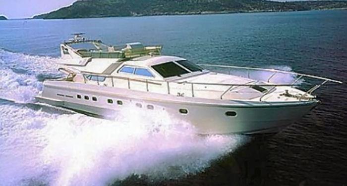 FERRETTI 63, PATHOS