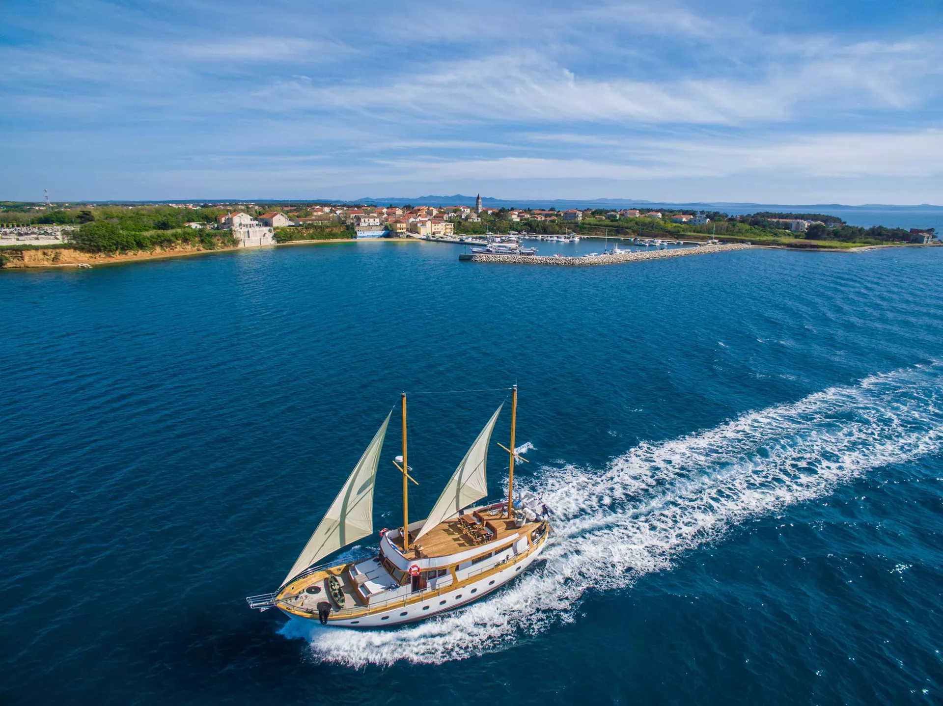 ADRIATIC BREEZE CY